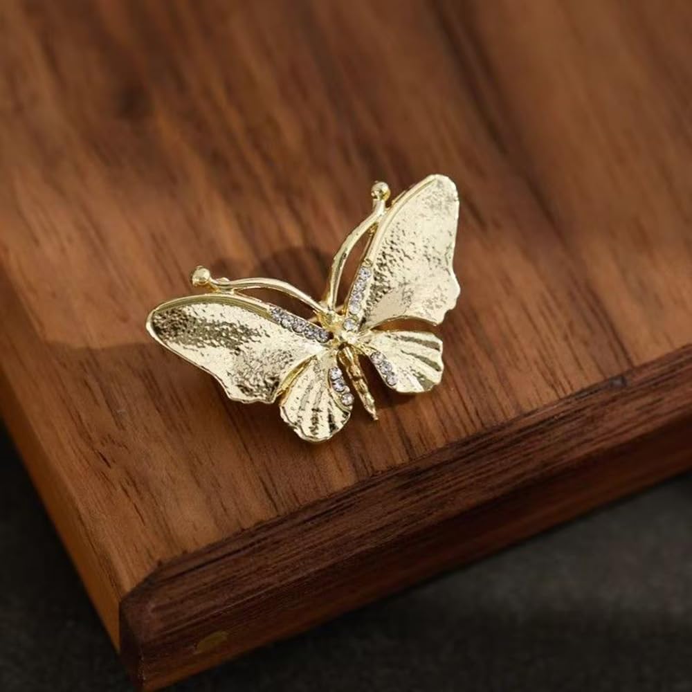 Gold Butterfly Broochs Pin for Women Delicate Elegant Butterfly Lapel Pins Dress Suit Brooch Pin Ceremony Christmas Brooch Jewelry Gift for Women Clothes Hat Bag Pins Accessories
